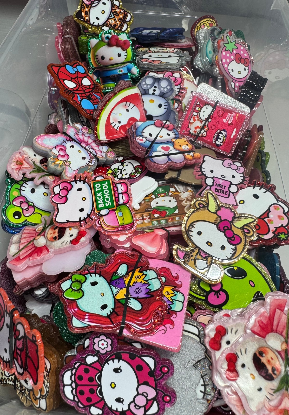 Hello kitty Acrylic bundle